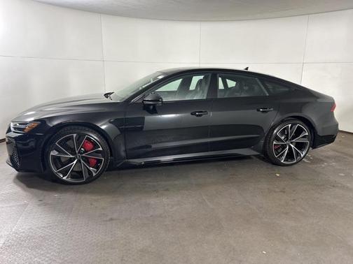 2022 Audi RS 7 TFSI quattro Tiptronic