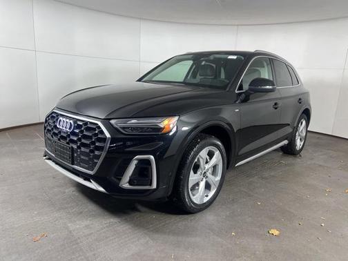 2023 Audi Q5 Premium Plus 45 TFSI S line quattro