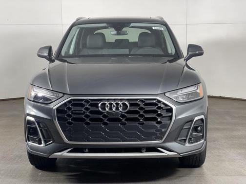 2025 Audi Q5 Premium Plus 45 TFSI S line quattro S tronic