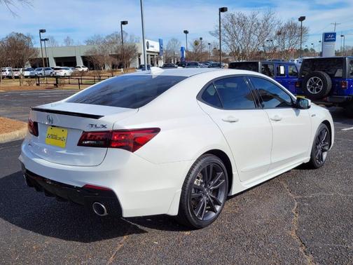 Photo 3 of 21 of 2020 Acura TLX A-Spec