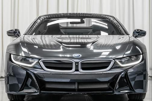 2019 BMW i8 Roadster -Giga Interior, Jet Black Wheels, Hybrid Power
