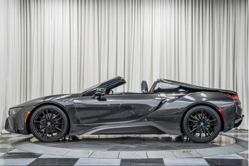 2019 BMW i8 Roadster -Giga Interior, Jet Black Wheels, Hybrid Power