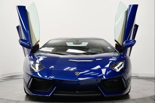 Blu Hera 2014 Lamborghini Aventador LP700-4