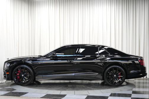 Beluga 2024 Bentley Flying Spur Speed Edition 12