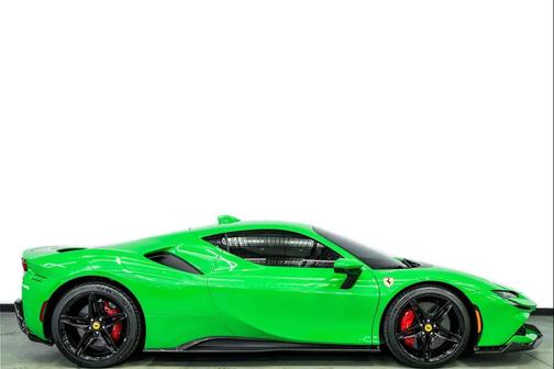 2023 Ferrari SF90 Stradale Stradale