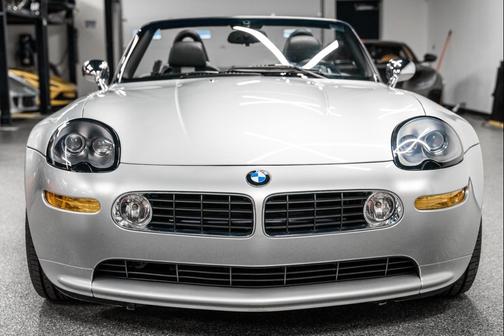 2001 BMW Z8 Base