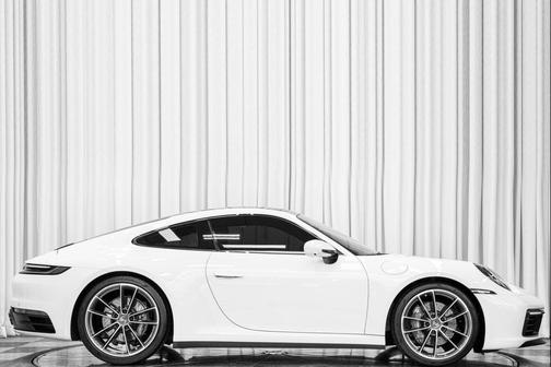 2020 Porsche 911 Carrera S