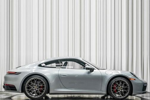 2021 Porsche 911 Carrera 4S