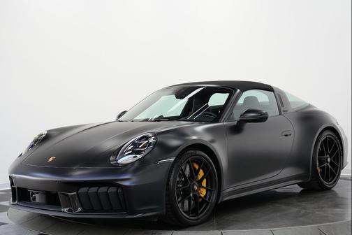 2025 Porsche 911 Targa 4 GTS