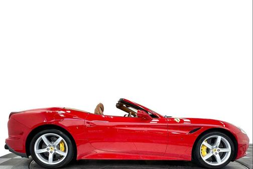 2017 Ferrari California T