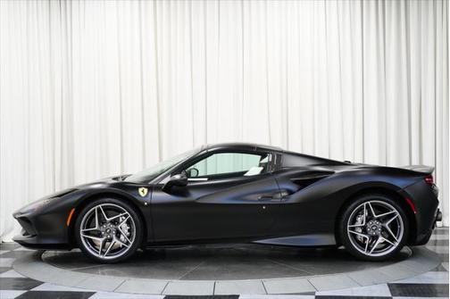 2021 Ferrari F8 Spider Spider