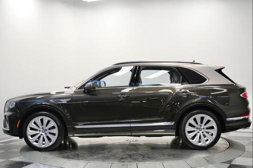 2021 Bentley Bentayga Hybrid AWD