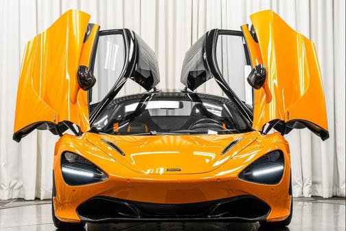2019 McLaren 720S Base