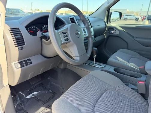 Glacier White 2020 Nissan Frontier SV