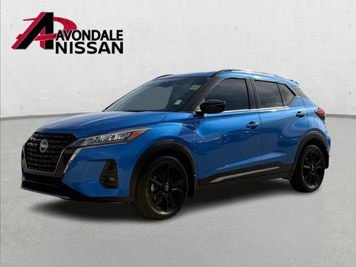 2024 Nissan Kicks SR