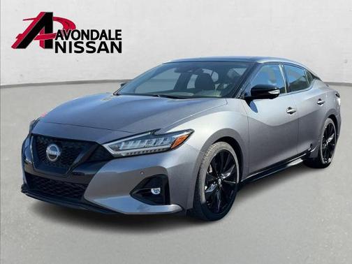 2023 Nissan Maxima SR