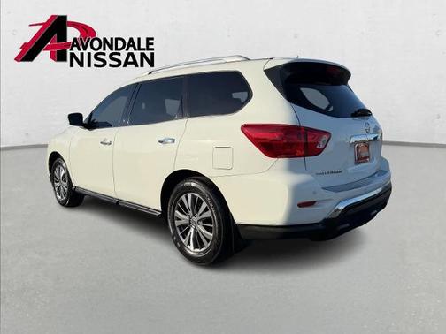 2020 Nissan Pathfinder S