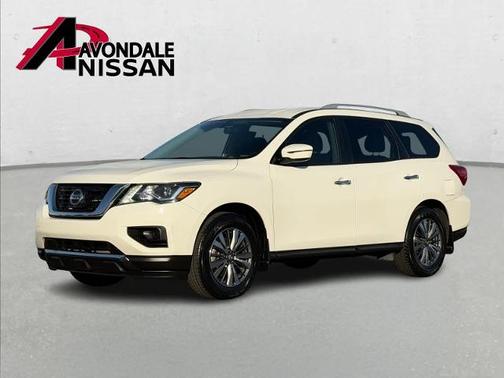 2020 Nissan Pathfinder S