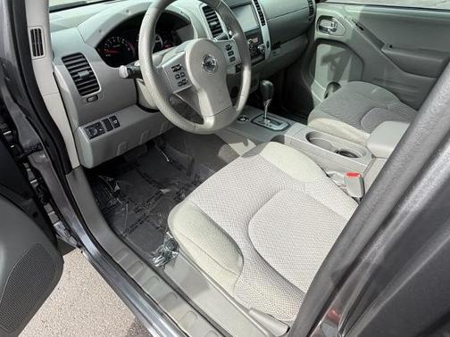 2021 Nissan Frontier SV