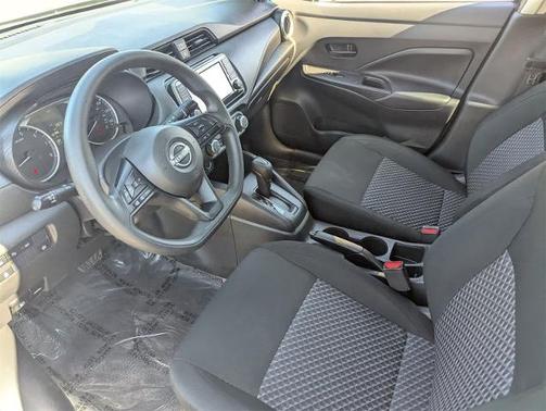 2024 Nissan Versa 1.6 S