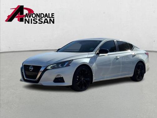 2022 Nissan Altima 2.5 SR