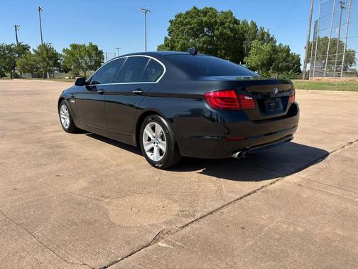 Black 2011 BMW 528 i