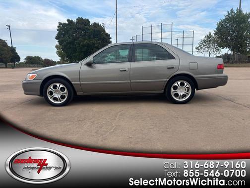 2000 Toyota Camry XLE
