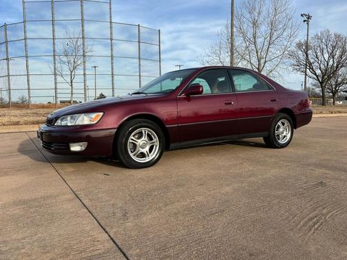 1998 Lexus ES 300 Base