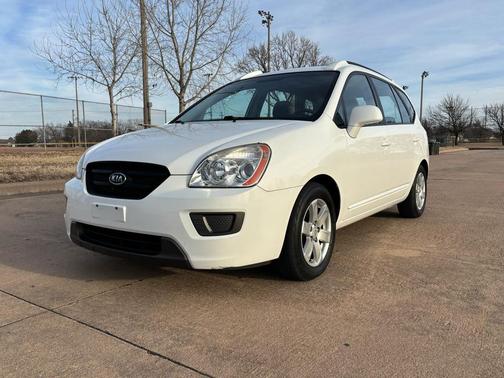 2007 Kia Rondo LX