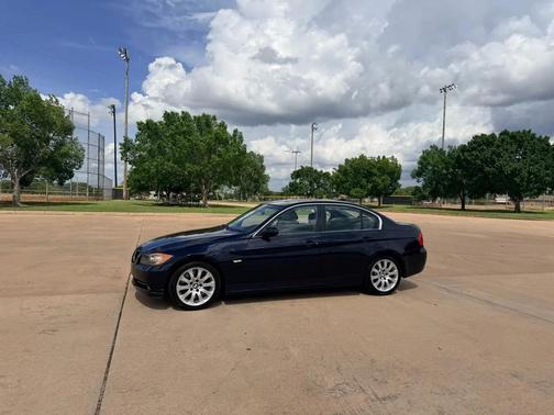 Blue 2008 BMW 335 4dr Sdn 335xi AWD
