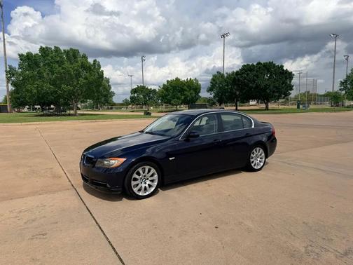 Blue 2008 BMW 335 4dr Sdn 335xi AWD
