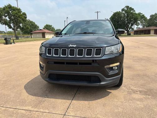 Black 2017 Jeep New Compass Latitude