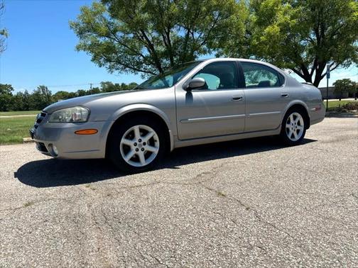 2002 Nissan Maxima SE