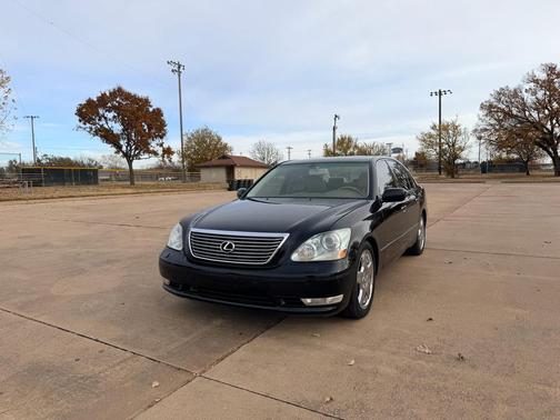 2004 Lexus LS 430 Base