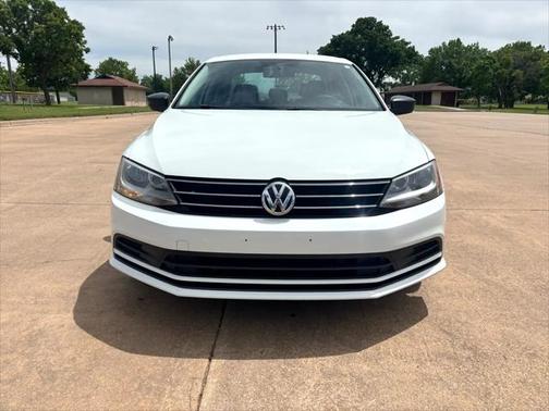 2015 Volkswagen Jetta 2.0L S