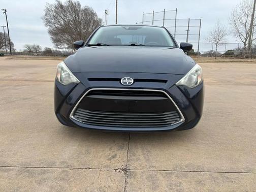 2016 Scion iA 4dr Sdn Man (Natl)