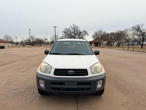 2001 Toyota RAV4 Base
