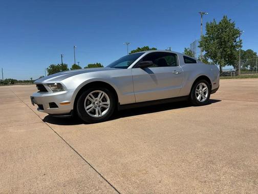 Silver 2011 Ford Mustang V6