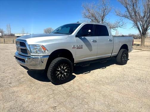 2017 RAM 2500 SLT Crew Cab 4x4 6'4' Box