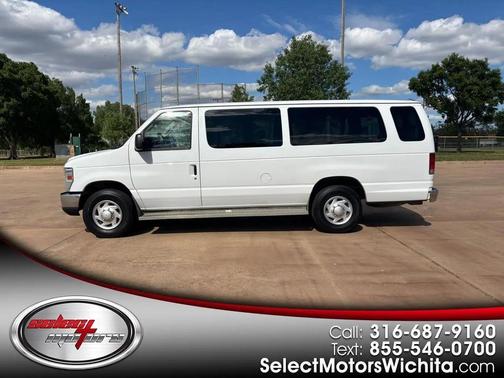 White 2014 Ford E350 Super Duty XLT