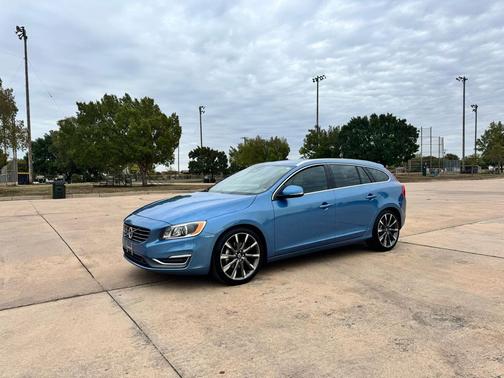 2015 Volvo V60 T5 Platinum