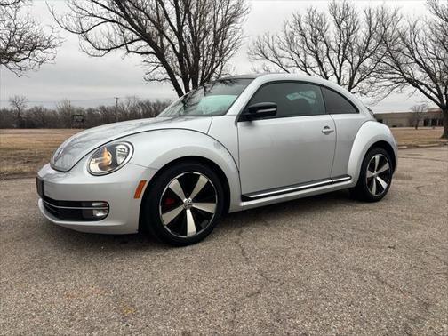 2012 Volkswagen Beetle Base