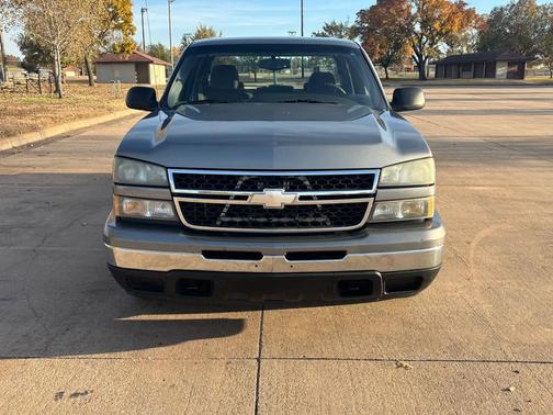 2007 Chevrolet Silverado 1500 LS Crew Cab