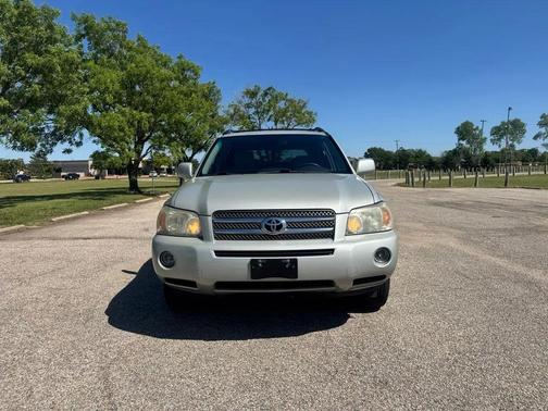 Silver 2007 Toyota Highlander Hybrid Base