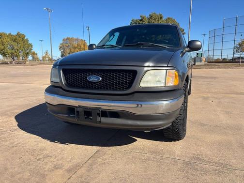 2002 Ford F-150 XLT SuperCab