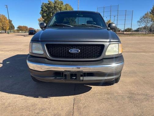 2002 Ford F-150 XLT SuperCab