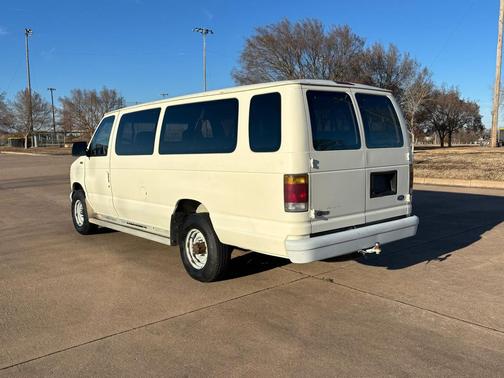1993 Ford Club Wagon Wagon Super XLT