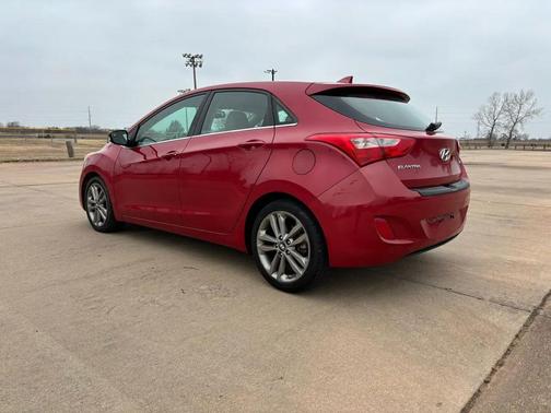 2016 Hyundai Elantra GT Base