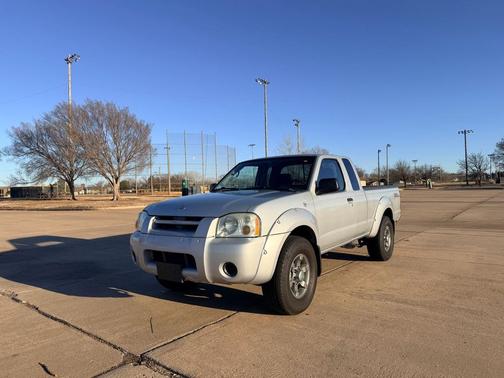 2004 Nissan Frontier XE-V6 Desert Runner King Cab