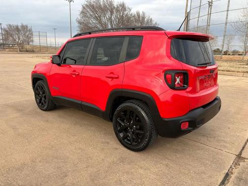 2017 Jeep Renegade Altitude